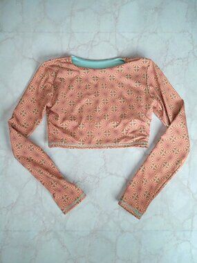 ISA & ANA Floral Long Sleeve Rash Guard Workout Crop Top Size Small